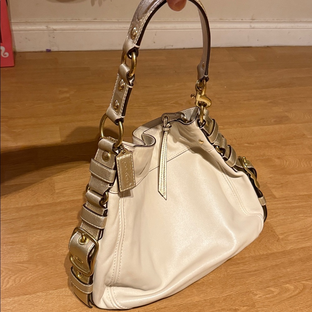 Coach Cream Shoulder Bag with Gold Hardware (Reposhed)